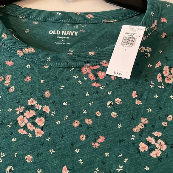 Old Navy Green tee with pink flowers - size Large - Picture 2 of 2